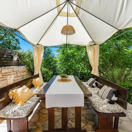 Vidova Вилла Basici